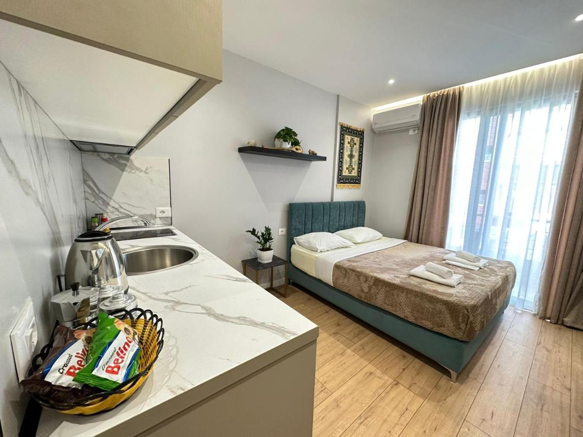 Trea Accomodations - Suite Lungomare Влёра Экстерьер фото